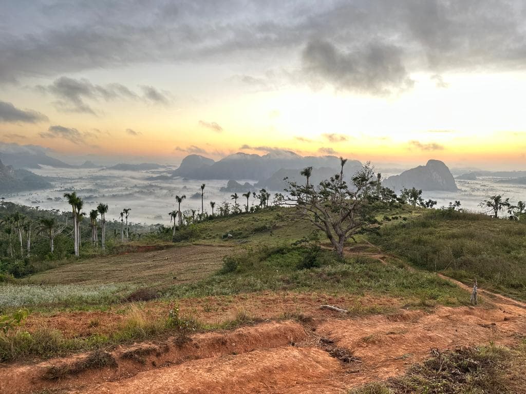 Amanecer en Los Acuáticos, Viñales: la experiencia más impresionante del valle